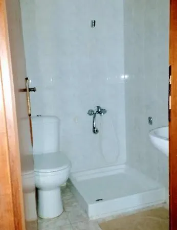 In The Sun Individual דירה